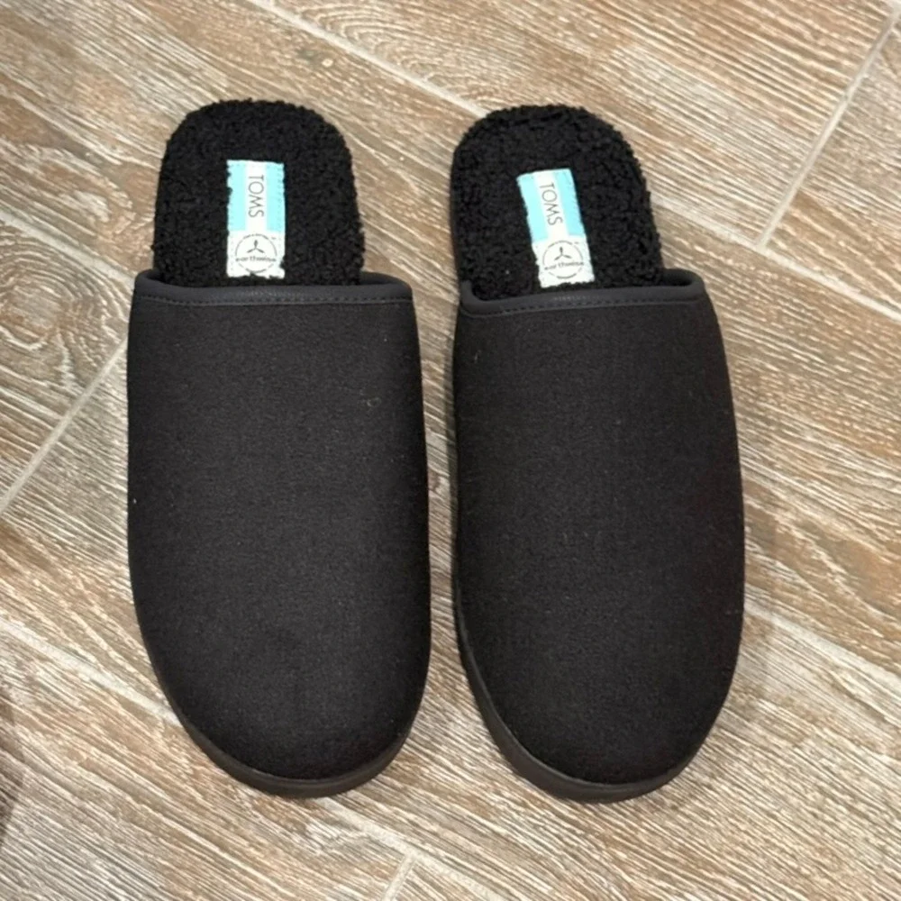 Toms brand new